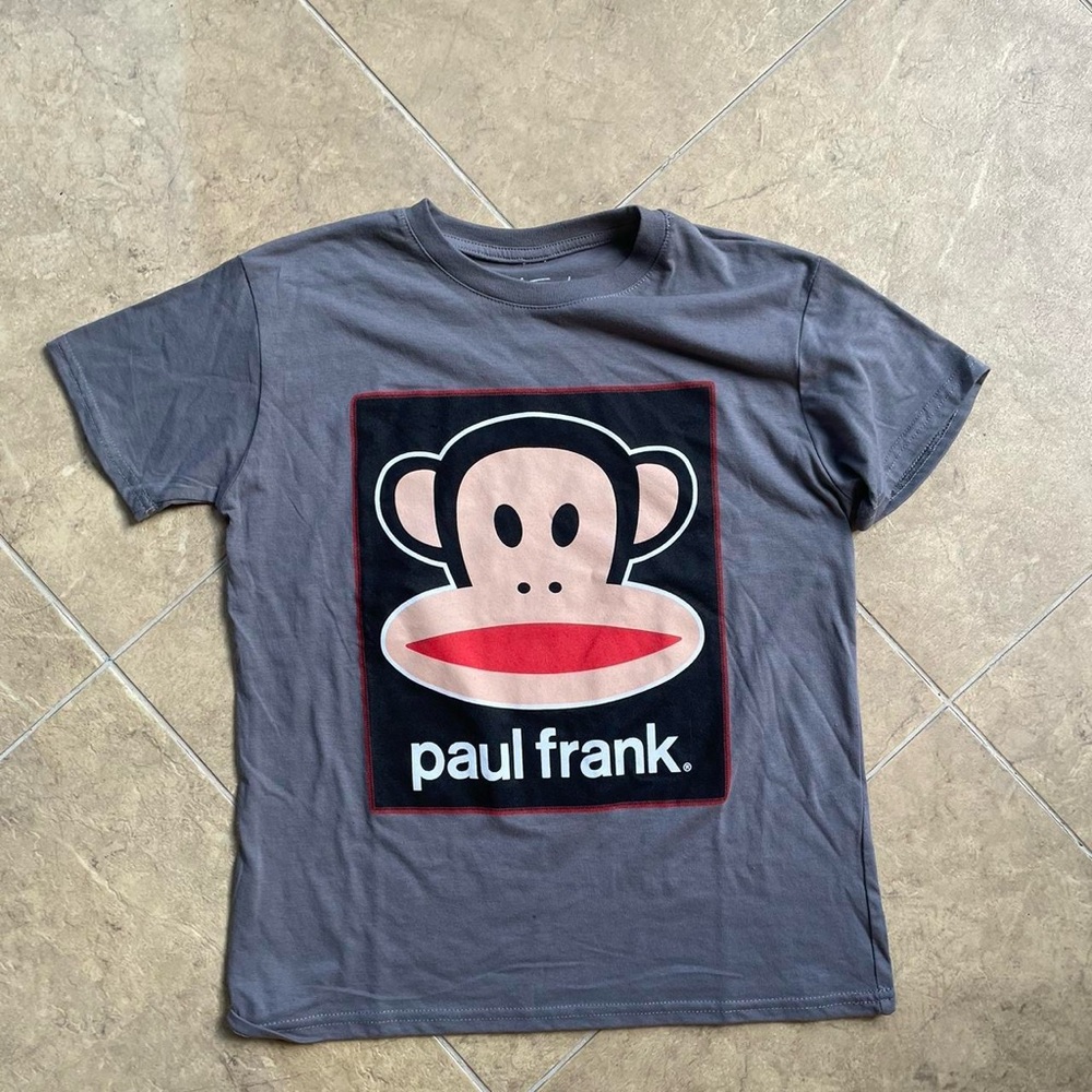 Y2K Paul frank monkey graphic tee 

Streetwear brand new Paul frank